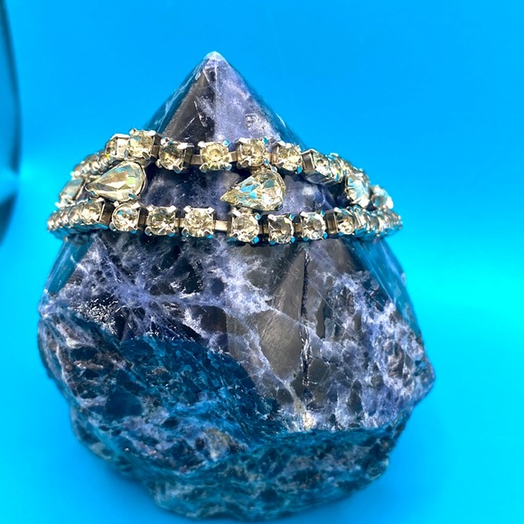 Vintage 1940's "GARNE JEWELRY" Rhinestone Bracelet - Picture 1 of 8